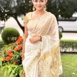Masuma Rahman Nabila Instagram - want to make the heads turn? Wear a saree! #sareelove