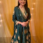 Masuma Rahman Nabila Instagram - wearing @farahbinteaziz