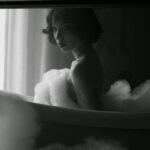 Matilda De Angelis Instagram - @nicholas.fols 🛁♥️
