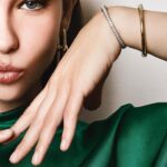 Matilda De Angelis Instagram - @tiffanyandco #TiffanyLock #TiffanyPartner 📸 @mirkomorelliphoto
