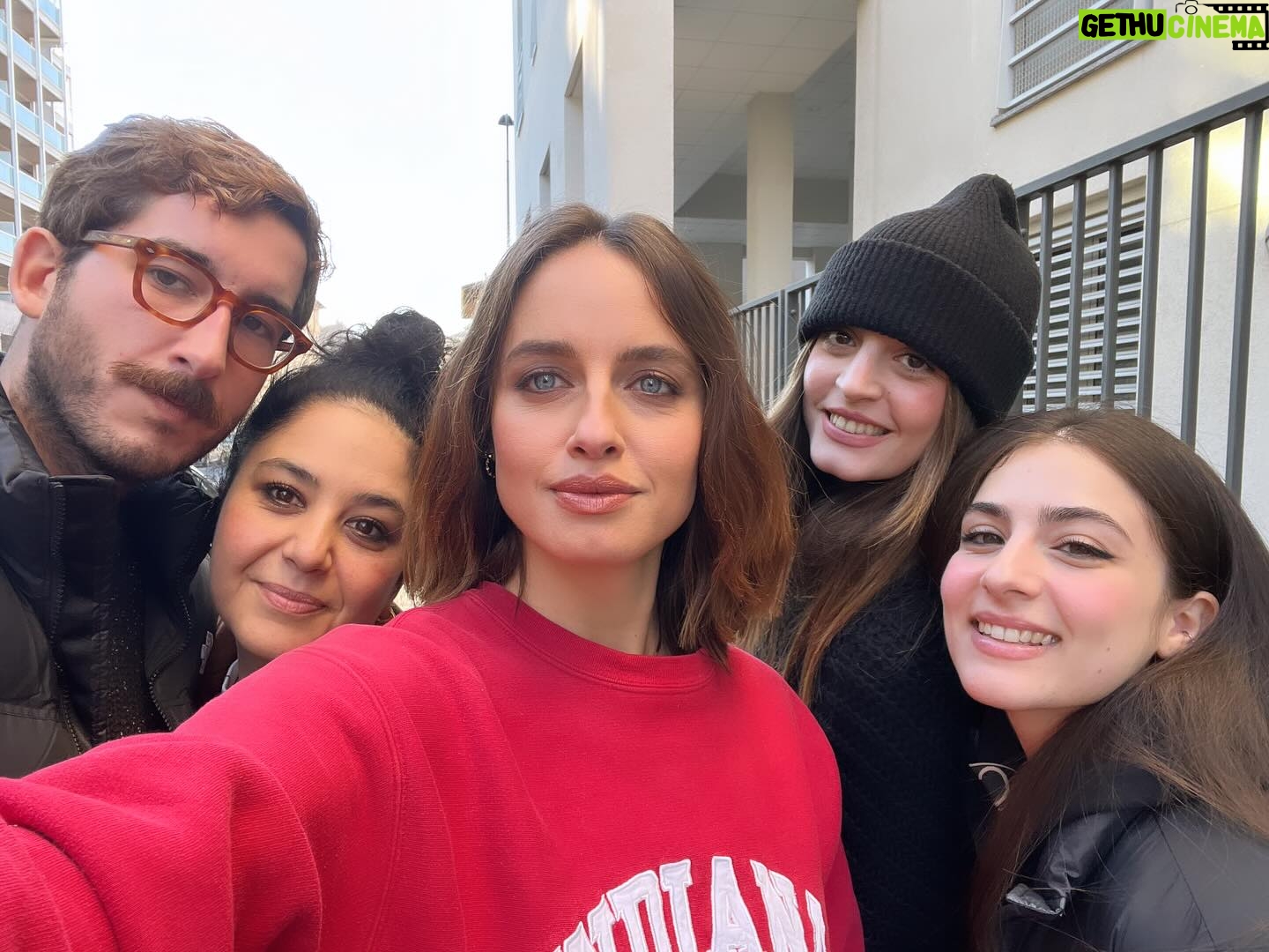 Matilde Gioli Instagram - La cosa più bella del mio lavoro sono le persone con cui lavoro. Per sempre grata ♥️