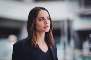 Matilde Gioli Instagram - Giulia Giordano. Medico strutturato al Policlinico Ambrosiano. Vi aspetto l’11 gennaio 💙 
#Doc3