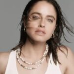 Matilde Gioli Instagram - Innamorata di questi nuovi scatti per @giovanniraspini! Catturano la mia vera essenza e la bellezza della nuova collezione di gioielli. La loro eleganza e versatilità mi hanno conquistata! #giovanniraspini #silverjewellery #adv