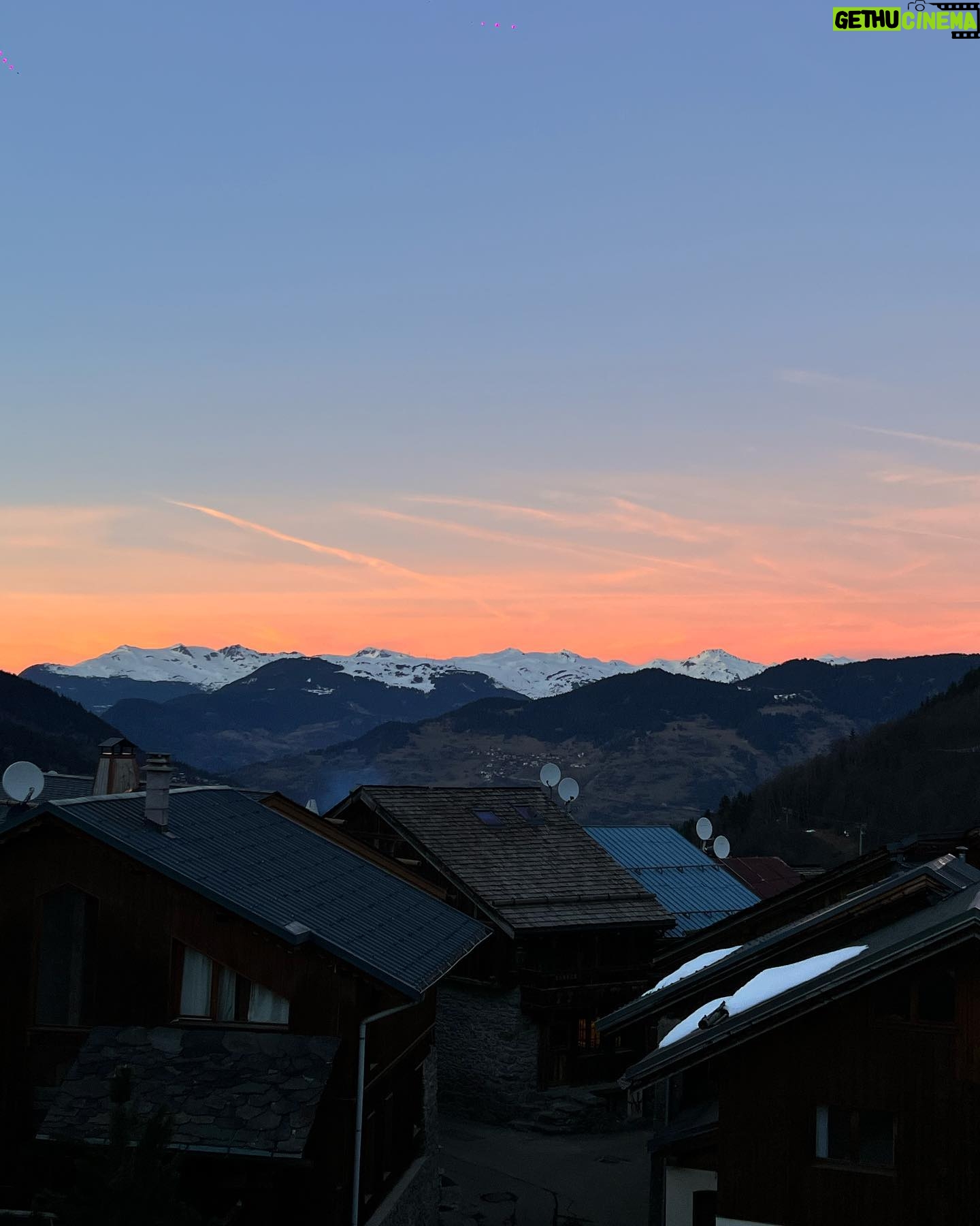 Matira Tantiprasut Instagram - Woke up in the French alps 🇫🇷