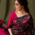 Maya Ali Instagram – Kya Kahein  Dil Se…?? 🌟

@mohsin.naveed.ranjha 
@azeemsaniofficial 
@nauman_mua
