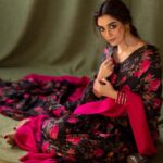 Maya Ali Instagram – Kya Kahein  Dil Se…?? 🌟

@mohsin.naveed.ranjha 
@azeemsaniofficial 
@nauman_mua