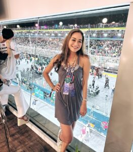 Maya Karin Instagram - Wooh ok F1 done, very hectic!! #workworkwork #singaporef1