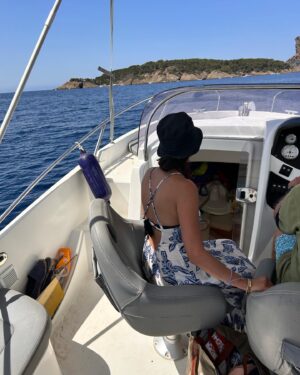 Maya Karin Instagram - Suka tak topi i? 😎😄
#southoffrance #saintcyrsurmer #buckethat #damhot