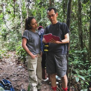 Maya Karin Instagram - Rindu dengan hutan sabah, missing my time in jungle with my mentor and advisor @royimbak .. 
Time to go back to Sabah soon and visit my own waterfall. Air terjun Maya Karin 😘
#conservation #malaysia