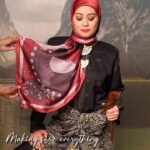 Maya Karin Instagram - Lights, camera, action!📸🎬 Capturing the enchantment of Tun Fatimah's timeless beauty with the ever-graceful ✨Maya Karin✨ Join us behind the scenes as we bring history to life, unveiling the elegance and heritage of a bygone era. Through the lens, we aim to inspire and empower women to embrace their heritage and forge their own unique paths. 📸✨💪 #sofearose #sofearosexmayakarin #tunfatimah #kisahwanitaagung