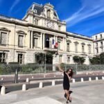 Maya Karin Instagram - Good morning Malaysia, Indonesia, Singapore, Brunei! 💛 My afternoon stroll through the city of Montpellier, South of France.. Jalan-jalan di Perancis selatan.. Swipe #superbusyseptember #nonstopstravels #finallyholiday☀️