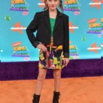 Maya Le Clark Instagram - #Thundermansreturn ⚡️to the orange carpet at the #kcas was so fun! Can’t wait to get the whole cast together on set next month! #kidschoiceawards #zuritalentagency #linkentertainment