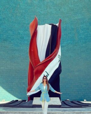 Mays Anber Instagram - اللقيط هو عديم الانتماء والوطنية … ستبقى مدى الحياة منبوذ وبلا هوية حقيقية…

مرض استجداء الوجود والحرية المزيفة ومبروك كسبت ملايين المعارضين والكارهين لك ولفكرك المريض الشاذ …

اما عن القران الكريم فهو بحفظ الرحمن … قال تعالى (إِنَّا نَحْنُ نَزَّلْنَا ٱلذِّكْرَ وَإِنَّا لَهُۥ لَحَٰافِظُونَ) (الحجر - 9)

#العراق #حرق_القرآن_في_السويد

‏‎#ميس_عنبر #سالفة_كاست #العراق #سالفة_cast
‏#podcast #iraq #baghdad #بودكاست #salfa_cast