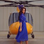 Mays Anber Instagram - محاولة تقبل الواقع المتغير صعبة جدا … منو مثلي ميكدر يتأقلم بسرعة ؟؟؟ تصوير @yr_ph7 فستان @baruni_fashion مكياج وشعر @fadiaa.mkp