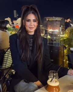 Mays Anber Instagram - اشتاقيت البغداد 🥺اخلص دراسة شلووون وارجع لهوى بغداد
