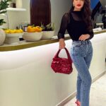 Mays Anber Instagram - شلون جان اسبوعكم؟؟ اني عندي تحضيرات هواية وشغل وان شاء الله التوفيق للجميع ❤️