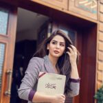 Mays Anber Instagram - عيونها جنَها #بغداد ومكحلة بدجلة Taken by @3addn Location @darbuneh Darbuneh Cafe