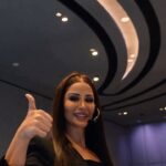 Mays Anber Instagram - وهيج ختمنا سنه ٢٠٢٢ بفرح وحزن .. نجاح وفشل … وتجارب مختلفة … فقدنا احباب والتقينا بناس جديدة … يارب يكتب النا والكم سنة جديدة كلها خير وتوفيق … كل عام وانتم الخير واهله شكرا من كل قلبي على وجودكم وحبكم
