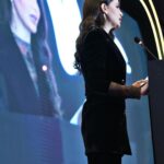 Mays Anber Instagram - تشرفت بتقديم حفل "هن الحياة .. نتحدُ لإنهاءِ العنفِ ضد النساء والفتيات" الذي تبنتهُ في وطننا العراق منظمةُ حلم ورئيسة المنظمة الدكتورة نوار عاصم والذي نختتم فيه 16 يوماً من النشاط والعمل الدؤوب لإنهاءِ العنفِ القائمِ على النوع الاجتماعي ضد النساء والفتيات في مجتمعنا بجميع أشكاله.. بحضور بسيادةِ الرئيسِ محمد الحلبوسي رئيس مجلس النواب العراقي ‎ - معالي وزيرة المالية السيدة طيف سامي. ‎ - معالي وزيرة الهجرة والمهجرين السيدة ايفان جابروا ‎ - سيادة النائب أبتسام هاشم الإبراهيمي رئيس لجنة المرأة و الاسرة و الطفولة النيابية ‎ - سيادة النائب ، د. حنان الفتلاوي رئيس حركة إرادة، عضو لجنة المرأة و الاسرة و الطفولة النيابية ‎ - عضو لجنة الاوقاف والعشائر النيابية .. النائب عدنان الجحيشي. ‎ - القاضي .. السيدة سيماء نعيم هوين الظالمي. ‎ - المدعي العام .. السيدة أنوار حسن نعمة. ‎ - مدير عام دائرة تمكين المرأة في الأمانة العامة لمجلس الوزراء.. وعضو المجلس التنفيذي لمنظمة المرأة العربية .. د. يسرى كريم. ‎ - رئيس منظمة المرأة والمستقبل العراقية، عضو مجلس النواب سابق.. د. ندى الجبوري. ‎لا يكتمل الحوار الا بالرأي الديني ‎ - غبطة البطريرك الكاردينال لويس روفائيل ساكو. ‎ - السيد جلال نوري إلياس .. ممثلا عن الديانة الإيزيدية. ‎ - الشيخ د. بشار المشهداني أمام وخطيب الحضرة القادرية. ‎ - السيد عمار الموسوي .. مدير عام دائرة التعليم الديني والإسلامي في الوقف الشيعي ‎ - فضيلة الريش أمه – الشيخ ستار جبار حلو رئيس طائفة الصابئة المندائيين في العراق والعالم. ادارة الحوار الإعلامية ختام الغراوي