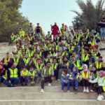 Mays Anber Instagram - هو واجب علينا نعم وعلى كل فرد بهذا المجتمع … اذا نريد نغير نبدي ونشتغل بدون الاتكال او انتظار المساعده ❤️ وهكذا قوله جل وعلا: إِنَّ اللّهَ لاَ يُغَيِّرُ مَا بِقَوْمٍ حَتَّى يُغَيِّرُواْ مَا بِأَنْفُسِهِمْ كل شخص بينا مسؤول .. حاولت اليوم اكون جزء واشارك بس مراح اكون مثل الشباب والبنات الموجودين بروحهم وقلبهم شكرا لسفراء النظافة شكرا مرتضى @clean.iraq @the.murt أبو نواس