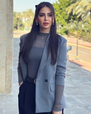 Mays Anber Instagram - هلوووو شلونكم … ادري مختفيه بس ان شاء الله القادم افضل 🥰انتو شنو اخر قراراتكم