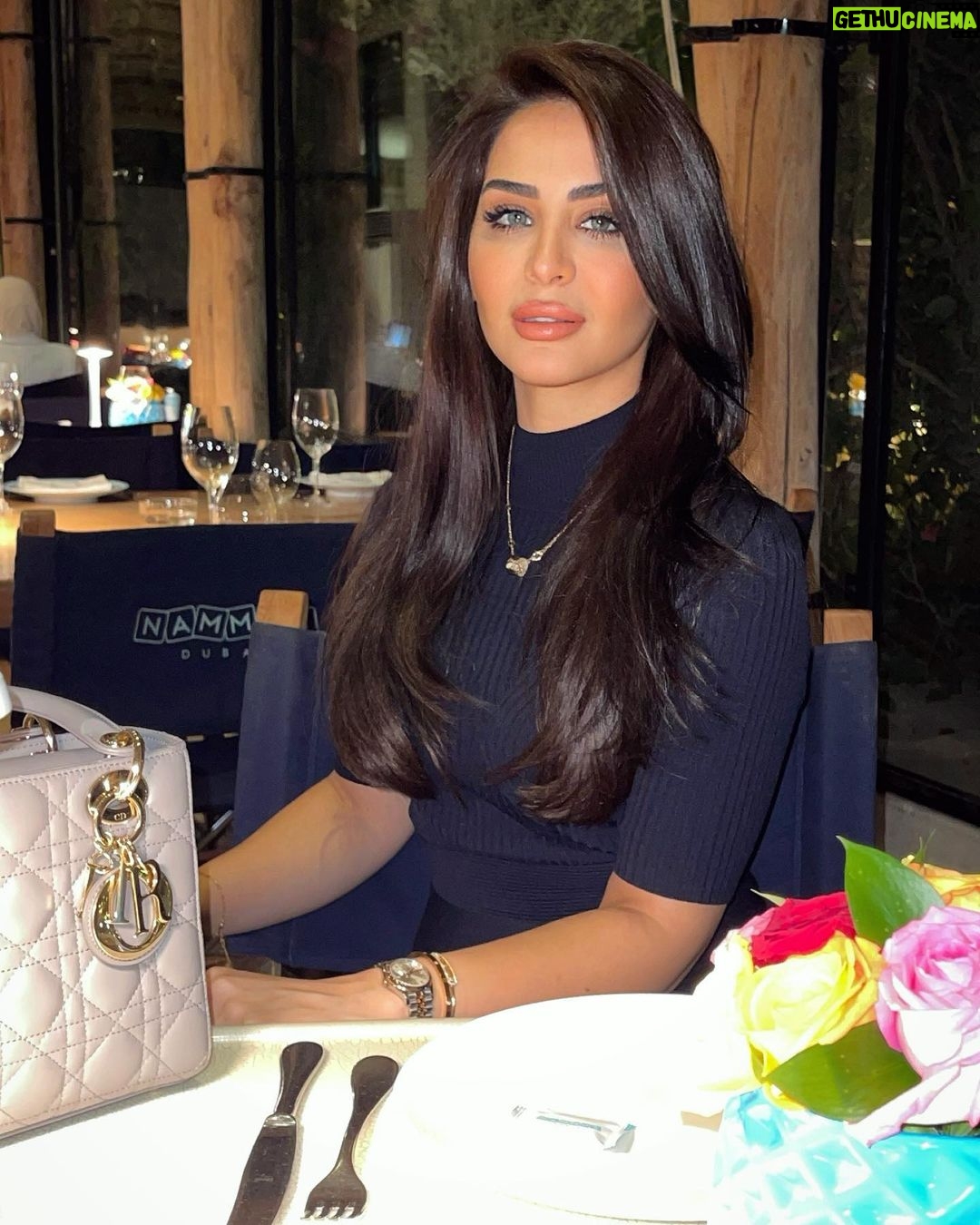 Mays Anber Instagram - مع بعد اسبوعين غياب … يسعد مساكم وايامكم❤️شكرا لوجودكم بحياتي ❤️❤️