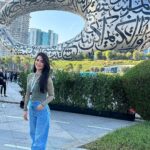 Mays Anber Instagram - من متحف المستقبل ومستقبل صناعة المحتوى … اتمنى يكون عدنا ايضا تجمع بالعراق لصناعة المحتوى الرقمي