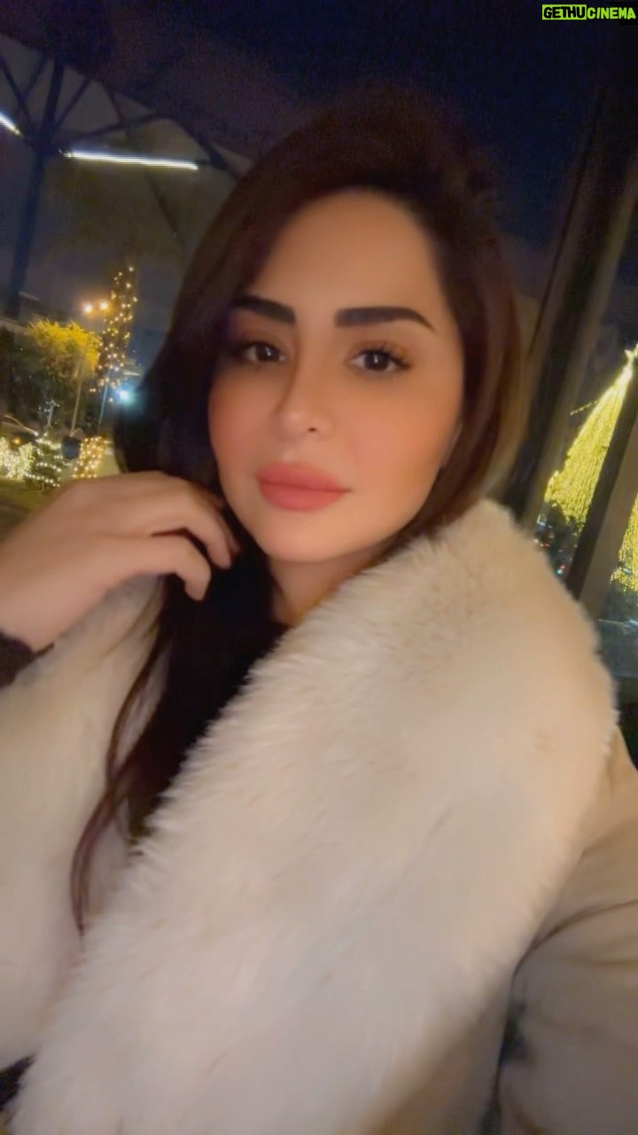 Mays Anber Instagram - جمال اربيل ❤️ منوووو يحبهاااا مثلييييي وليش