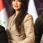 Mays Anber Instagram - فخورة وممتنة بالحصول على المرتبة الاولى كأفضل مقدمة برامج إجتماعية بعد اعلان نتائج الاستطلاع السنوي التاسع لأفضل اداء اعلامي لسنة ٢٠٢٣ في كلية الاعلام/جامعة بغداد كل الشكر لرئيس جامعة بغداد الدكتور منير السعدي و عميد كلية الاعلام الدكتور عمار طاهر ورئيس قسم العلاقات العامة الدكتور محمد العامري واخيرا رئيس فريق طلبة الدكتوراه الاستاذ مصطفى منذر @com.uob شكرا للمصور المبدع محمد @mohammedluay.photography
