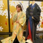 Mayu Hotta Instagram – ・
ドラマ10大奥 衣装展に行ってきました!
繊細で美しい衣装の数々。圧巻でした。
偶然にもお世話になったスタッフさんに
お会いすることができ、
思い出話に花を咲かせていたら。。。
せっかくならと打掛を羽織らせていただきました。
家光さんと少しでも繋がれたような気がして
とても感慨深かったです。ありがとうございました☺️🌱
#ドラマ10大奥