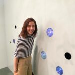 Mayu Hotta Instagram – ・

🌳CASA LOEWE Omotesando🌳

日本展開50周年を祝して、
京都の陶芸制作ユニット「スナ・フジタ」と
LOEWEのコラボ商品ががたくさんありました。
可愛くて優しいタッチの世界観を
ずっと見つめていたくなりました。
アイテムやお洋服はもちろんですが
店内の数多くのアート作品は、
美術館のようです。
皆様もぜひ足を運んでみてね🌼

#LOEWE
#LOEWEOmotesando
#ThanksLoewe