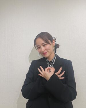 Mayu Hotta Instagram - ・
映画『翔んで埼玉 ～琵琶湖より愛をこめて～』
本日公開を迎えました！！！🕊️
滋賀解放戦線員　近江美湖役で出演しています。
笑いあり、涙あり、ディスりあり。。。
前作よりも更にパワーアップした翔んで埼玉を
是非スクリーンでお楽しみください✨✨

#翔んで埼玉