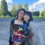 Mayu Matsuoka Instagram - 日本テレビ系 最高の教師 今夜9話です #吉田羊　さん #交互に目をとじる私たち #タイミング