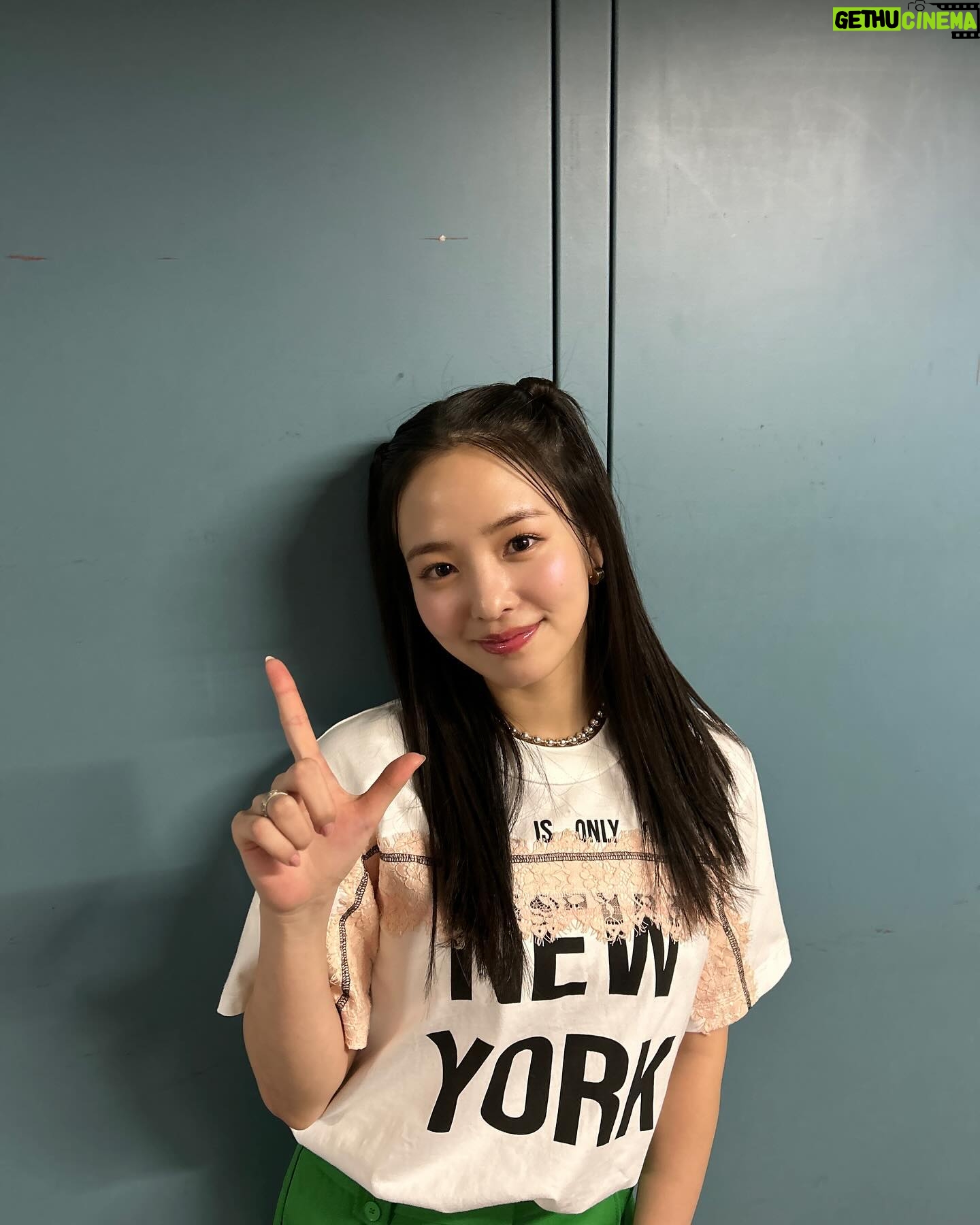 Mayuu Yokota Instagram - 今年もラヴィット!ありがとございました♡! ゴールデンラヴィット!最高にたのしかったですー!!! あんなにあっという間な3時間は無いですし、久しぶりに沼ちゃんにも会えてるんるんでした🤭 ふー今年もラヴィット!のお陰でたくさん笑って過ごせました🐰🤍 スタッフさん一人一人にお顔をみて挨拶が出来なかったのが申し訳ないですが、皆様本当にお疲れ様でした!ありがとございました☺︎ ラヴィット!大好きー♡!!!