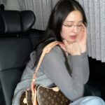 Mayuu Yokota Instagram - 明日から3月だね🎀 Thank you♡ @louisvuitton #LOUISVUITTON #LVFashion #PR