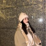 Mayuu Yokota Instagram - みんなもあったかくしてね？ Thank you♡。∙♥ @louisvuitton #sponsored