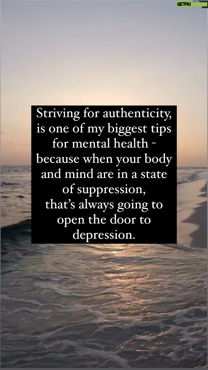 McKayla Maroney Instagram - Happy World Mental Health Day! 💚 1. Being true to yourself is important to your health 2. Consistent suppression of self leads to depression 3. Strengthen your tolerance for rejection through self worth work 4. Become aware when you choose others acceptance over being honest and authentic 5. Do that less lol Questions… When do you feel the most you? How can you add more of that feeling into your life? Who in your life embraces the fullness of you? Who in your life do you accept and love? Don’t you deserve the same back?