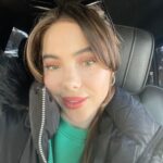 McKayla Maroney Instagram - May the light you carry shine so bright that darkness can’t comprehend it 🤣✨<3xo