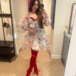 McKayla Maroney Instagram - We can leave the Christmas lights up till January