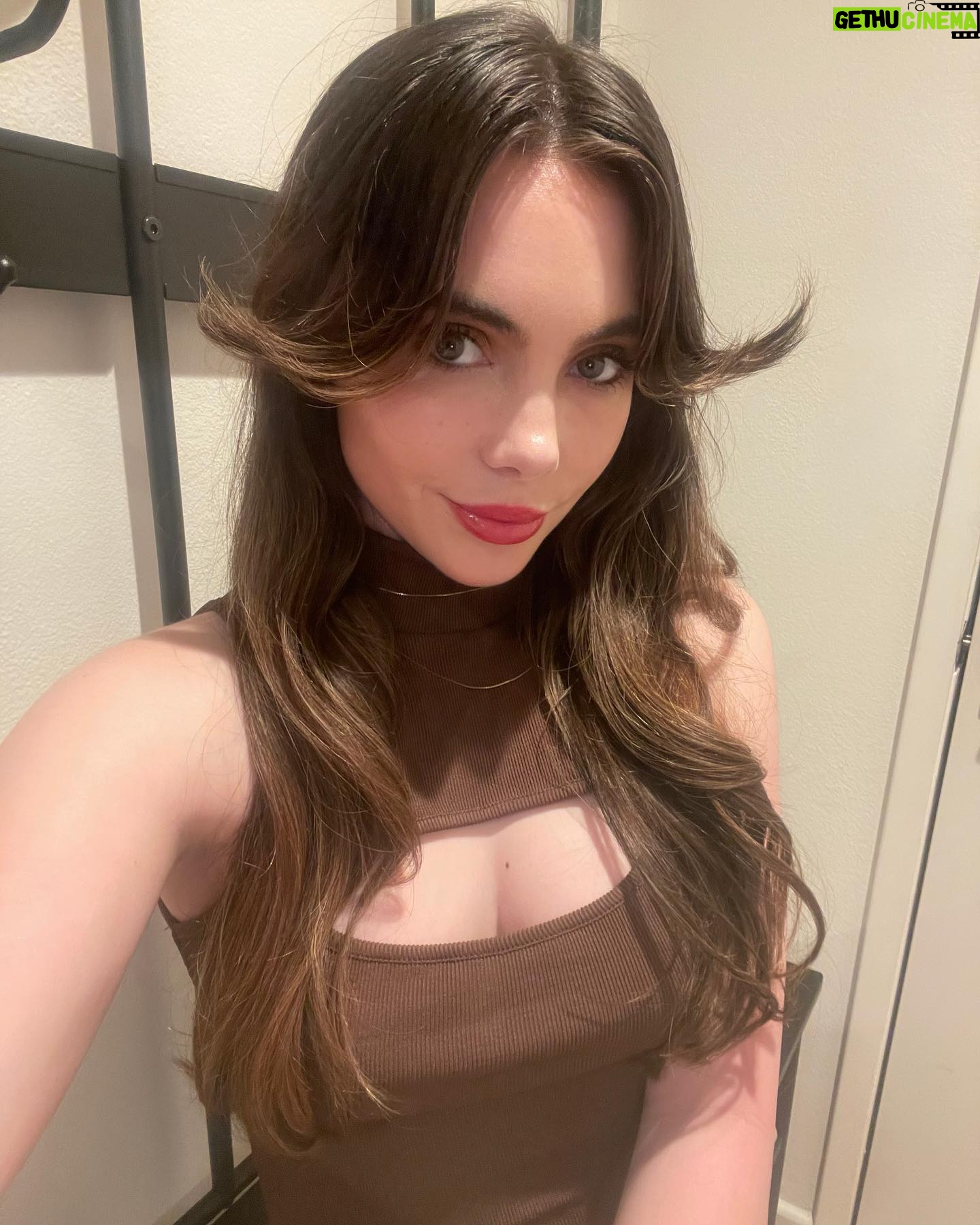 McKayla Maroney - 65.6K Likes - Didn’t post anything for Halloween but my hair has looked like Jane Jetson for a month now. The person who cuts my bangs wont text me back.🥲 Hope your November is starting off blessed. 💌📦🔒