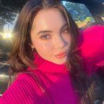 McKayla Maroney Instagram - in your presence there is fullness of joy🕊 psalm 16:11