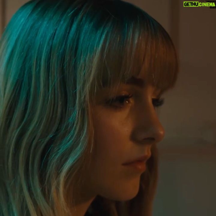 Mckenna Grace Instagram - do all my friends hate me? music video is out now💙 link in my bio