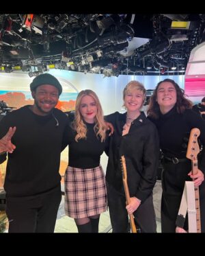 Mckenna Grace Instagram - Thank you @todayshow for letting me perform for the 1st time❤️Thank you to my entire music team and my NYC band who held my hand the whole way. I’ve never been so nervous!