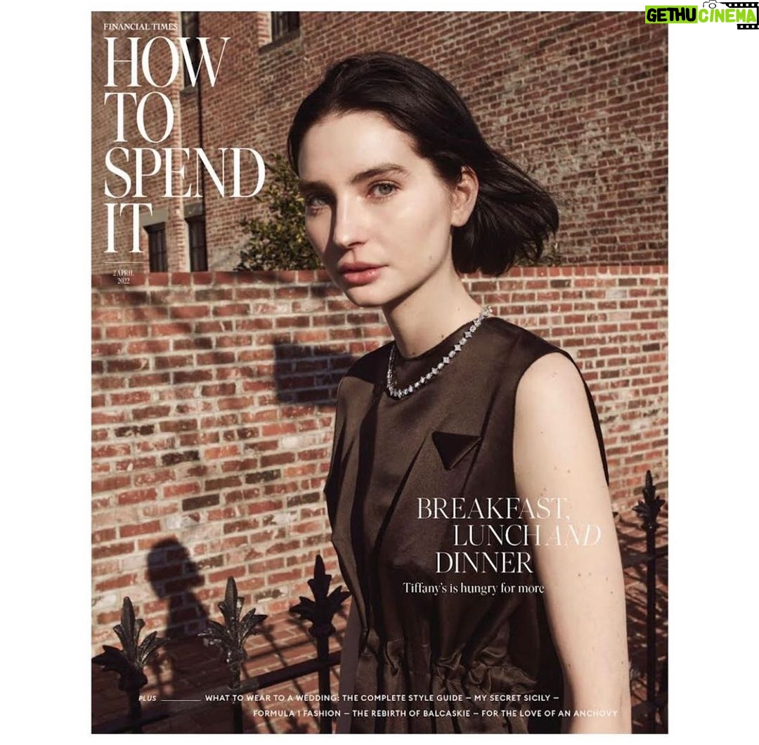 Meadow Walker Thornton-Allan Instagram - Breakfast, lunch & dinner with @tiffanyandco New cover for @fthtsi. Thank you so much to the whole team. I had an amazing day with a wonderful group of people.