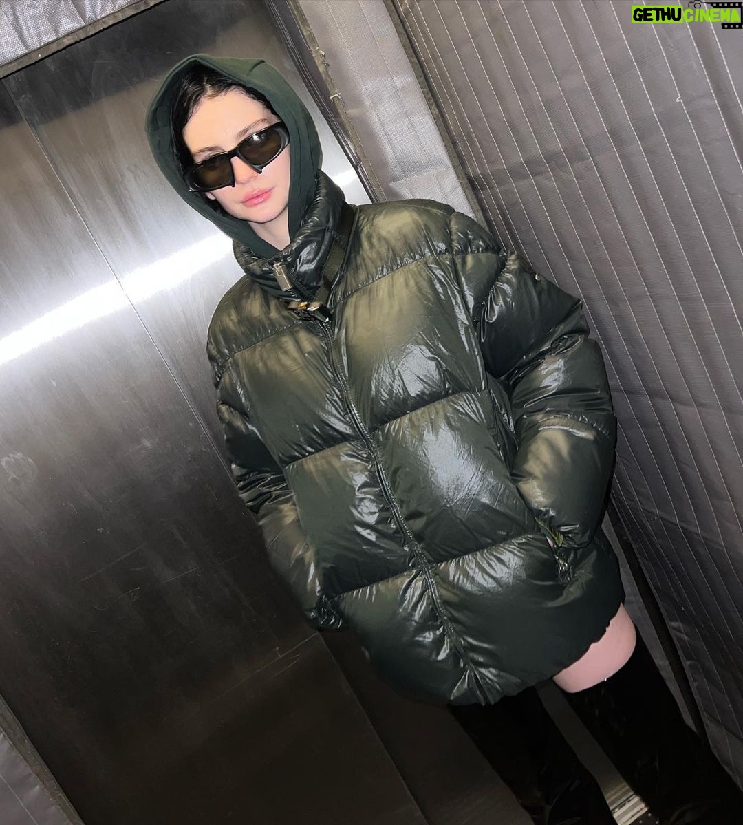 Meadow Walker Thornton-Allan Instagram - @matthewmwilliams @alyxstudio @moncler #MONCLER1017ALYX9SM #MONCLERGENIUS