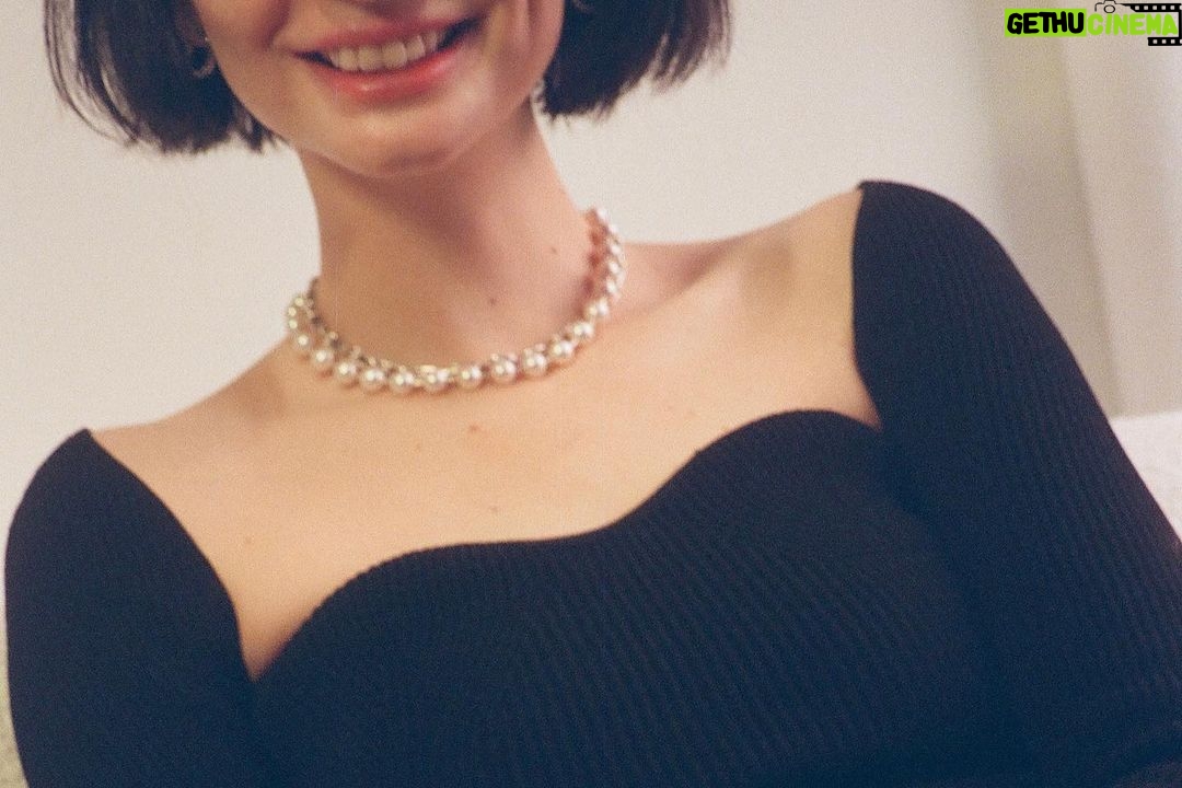 Meadow Walker Thornton-Allan Instagram - Celebrating the holidays with Tiffany & Co. wearing my favorites! @tiffanyandco #TiffanyFavorites #TiffanyPartner