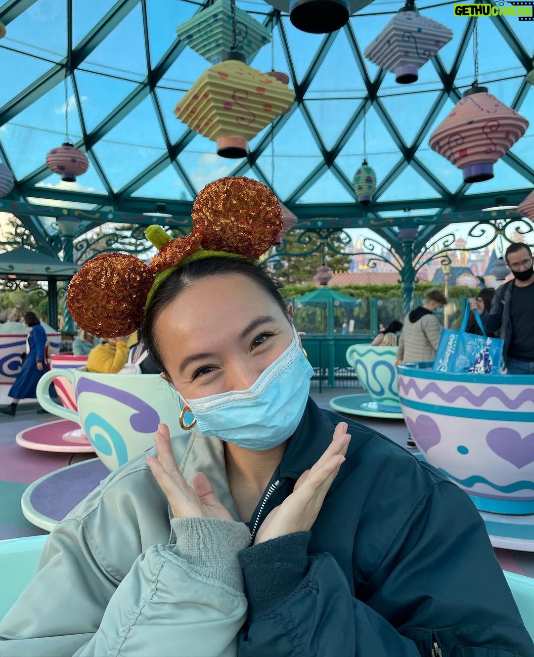 Meadow Walker Thornton-Allan Instagram - <3333 #disneylandhalloween #disneylandparis