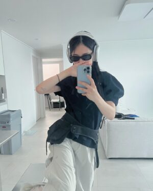 Meenoi Instagram - yes나의 허리가방