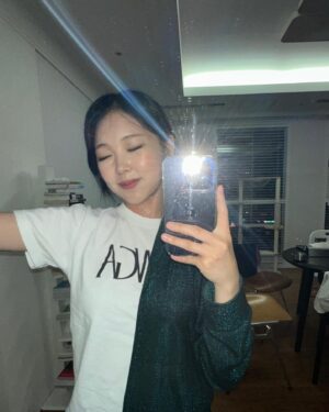 Meenoi Instagram - 9/16•••