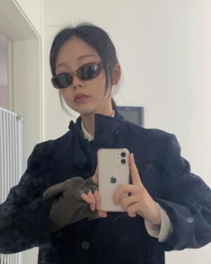 Meenoi Instagram - 나 어떤데